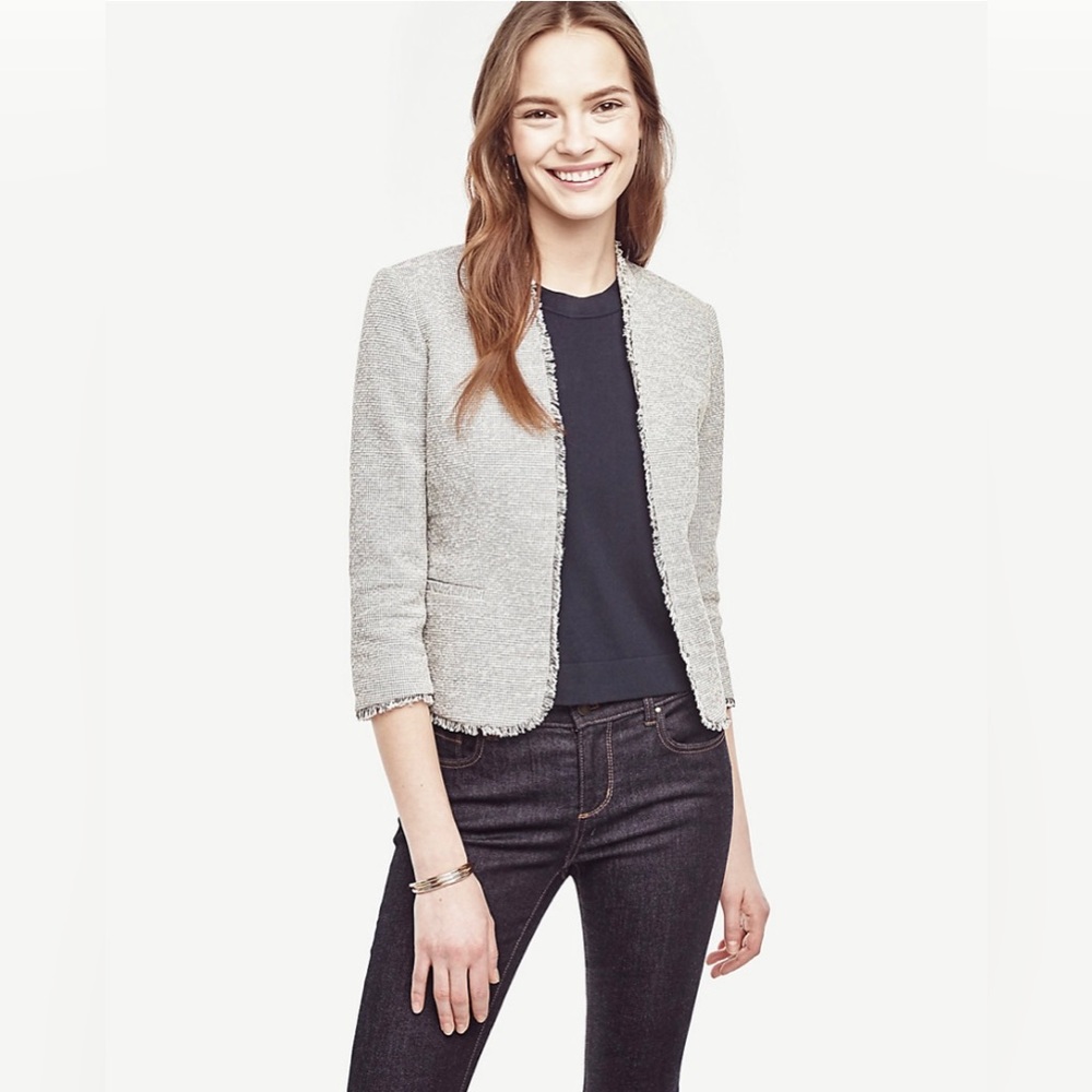 Ann Taylor Marled Bolero Tweed Jacket. Size 00